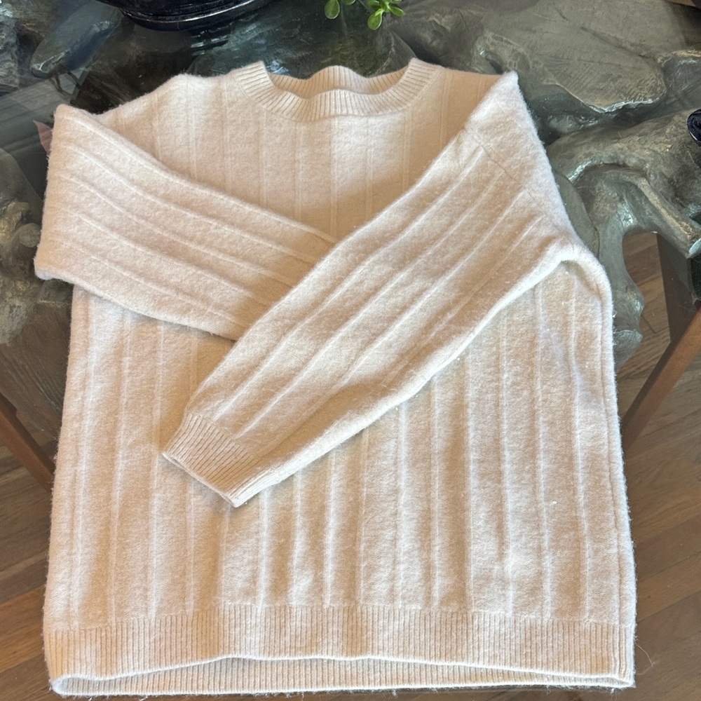 Reformation Ivory Long Sleeve Sweater - Picture 7 of 12